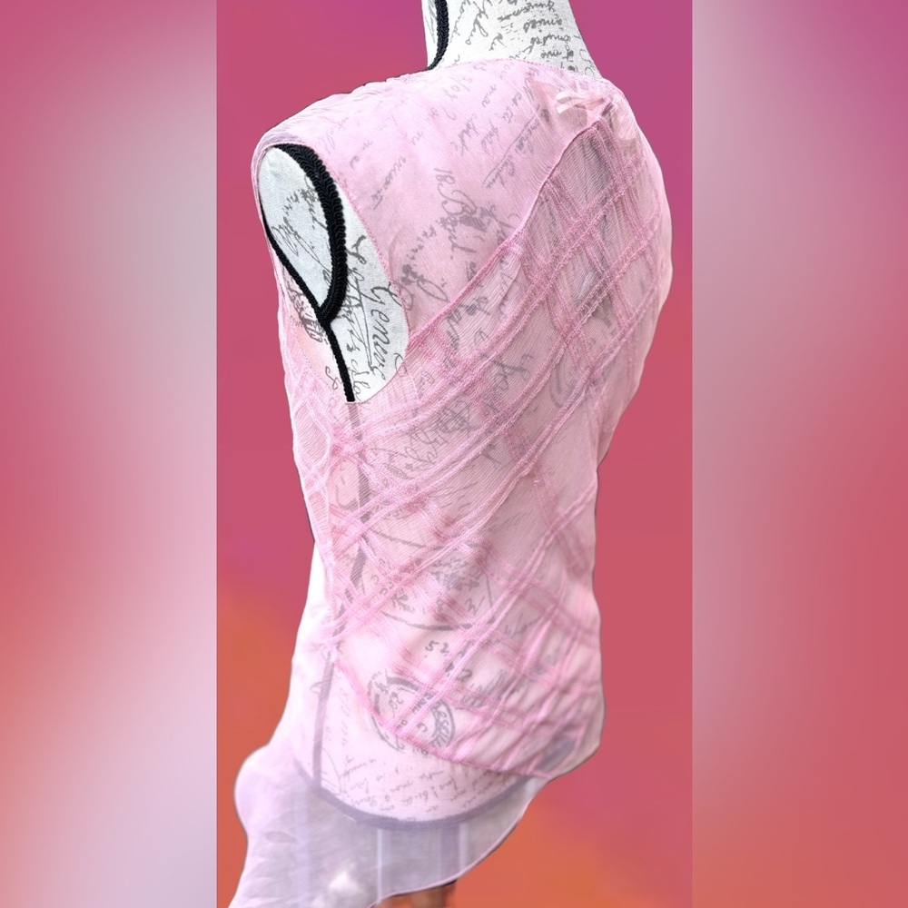 Max Studio Elegant Sheer Silk Tunic Blouse
(M) Pink
New with Tag / Never Worn - Picture 5 of 7